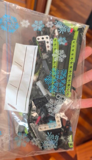LEGO Technic 42010 y 42021