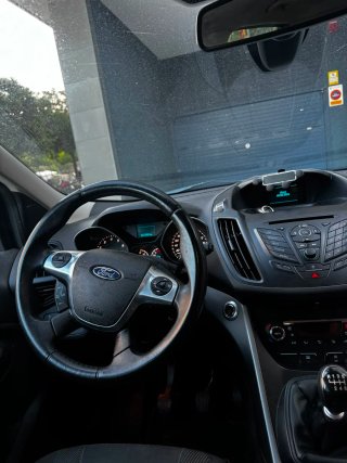 Ford Kuga 2014