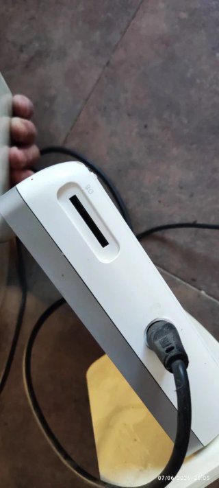 Pantalla Philips con batería y lector de tarjetas