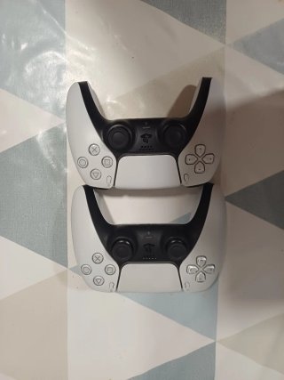 Consola PS5 Slim Digital + 2 Mandos con bolsa de p