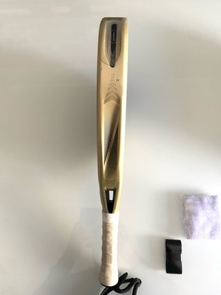 Bullpadel Vertex 04 W morbida leggera top!