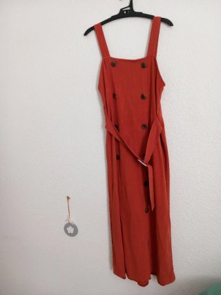 Vestido naranja/rojo con cinturón