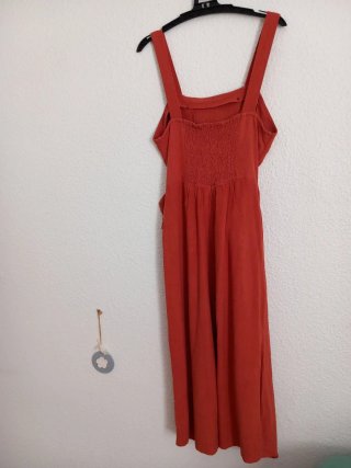 Vestido naranja/rojo con cinturón