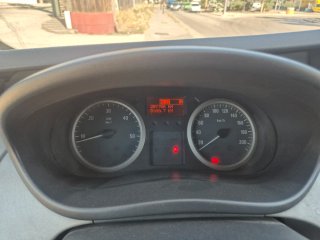 Opel Vivaro 2011
