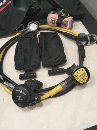 Material de  buceo  Cressi completo