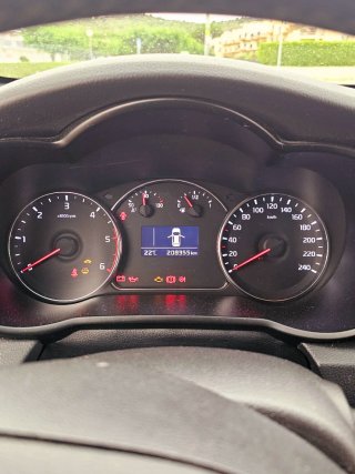 KIA Carens 2013