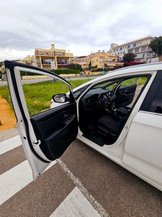 KIA Carens 2013