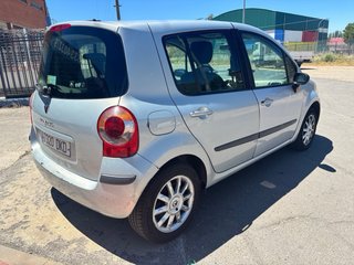 Renault Modus 2005