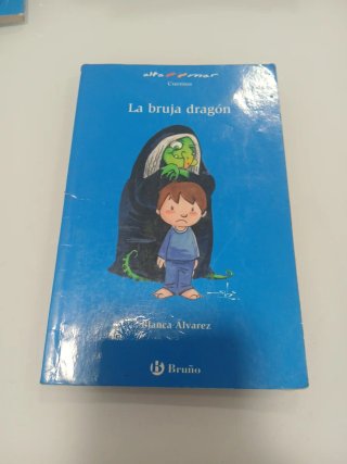 La bruja dragón, 2 Educación Primaria. Libro de...