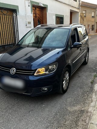 Volkswagen Touran 7 plazas 2011