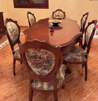 Mueble de salón y espejo se escuchan ofertas