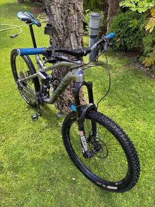 Bicicleta Canyon Strive AL 6.0