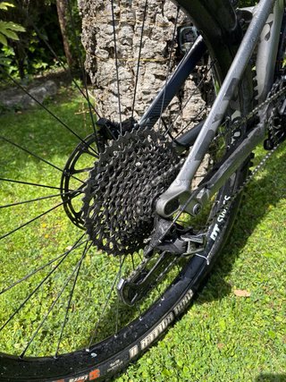 Bicicleta Canyon Strive AL 6.0