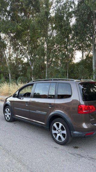 Volkswagen T-Cross 2011