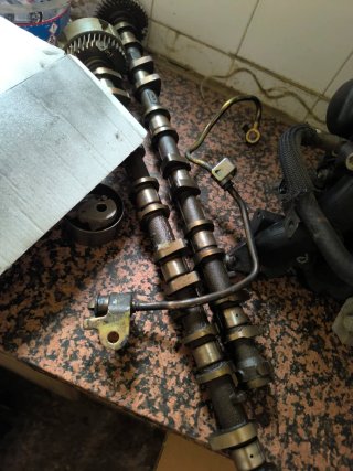 Motor Lexus IS200
