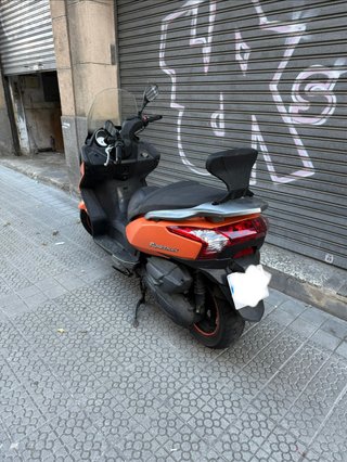 Kymco Superdink 125cc - 30.000 km - ITV hasta 2028