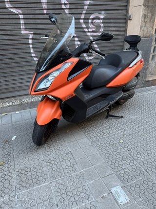 Kymco Superdink 125cc - 30.000 km - ITV hasta 2028