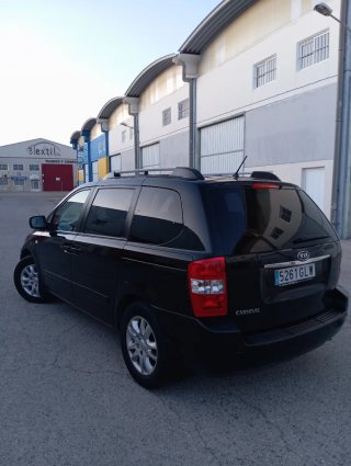 KIA Carnival 2009