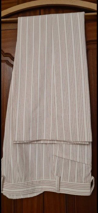 Pantalones Carolina Merino y Robeto Torreta