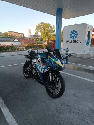 CFMOTO 300 SR Azul/Blanco