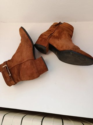 Botines Uterqüe Marrones Talla 37