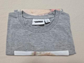 Camiseta The Goonies Gris Talla S