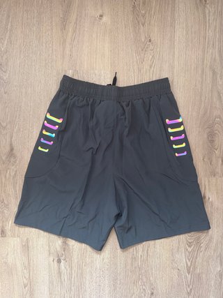 Pantalón Corto Under Armour Gris Talla M