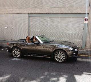FIAT 124 Spider 2019