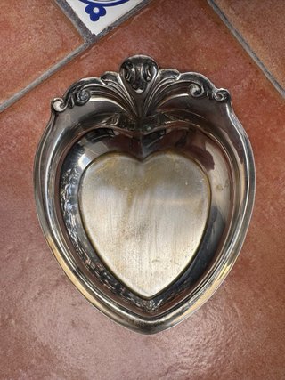 Plato Corazón Vintage Metal