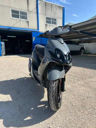 Yamaha Jog RR gris