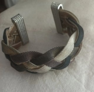 Pulsera Malla Trenzada Negra y Plateada