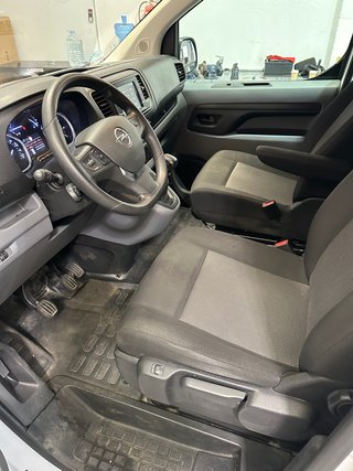 Opel Vivaro 2022