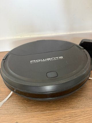 Robot Aspirador Rowenta smart force essential