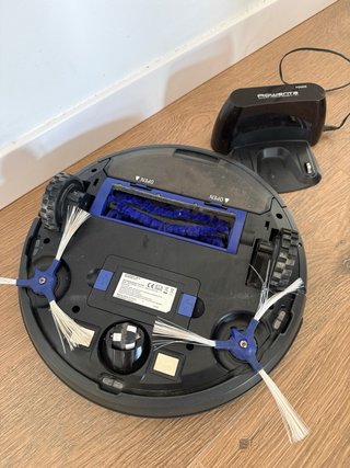 Robot Aspirador Rowenta smart force essential