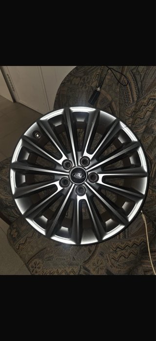 Llantas Ford Focus ST-Line R17 5x108