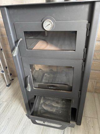 Estufa de leña con horno Juan Panadero