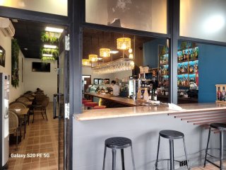 Traspaso bar cafetería