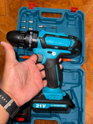 Taladro Inalámbrico 21V con Baterías y Accesorios