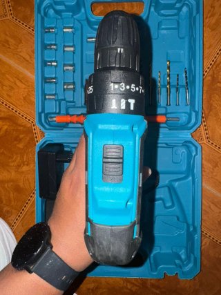 Taladro Inalámbrico 21V con Baterías y Accesorios