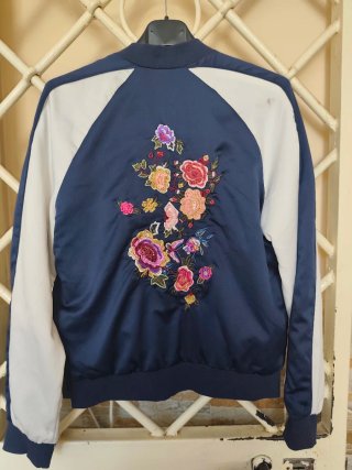 Giubbotto bomber donna Intelligent Store ricamato