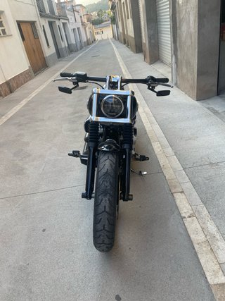 Harley Davidson Breakout