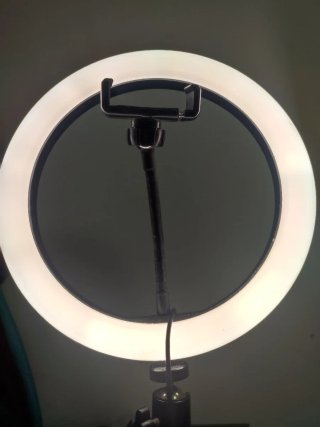 Aro de luz con trípode