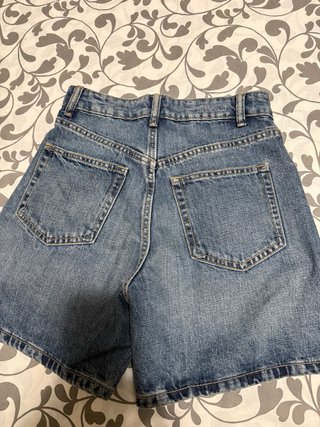 Bermuda vaquera Zara Talla 34