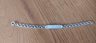 Pulsera esclava de plata grabada