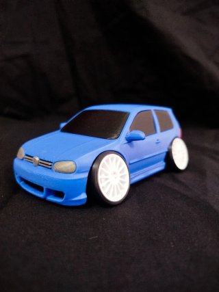 Volkswagen Golf Mk IV R32