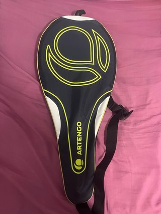 Raqueta de Tenis Artengo.