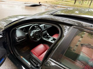 Jaguar XE Rsport techo panoramico cuero