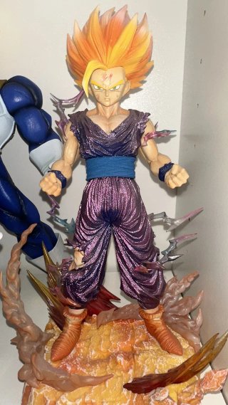 Figura Gohan Super Saiyan Dragon Ball