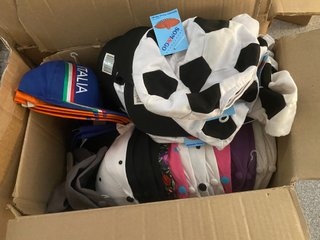 Lote de gorras variadas