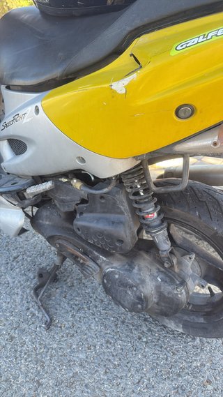 Peugeot Speedfight 2 Scooter Plata/Amarillo